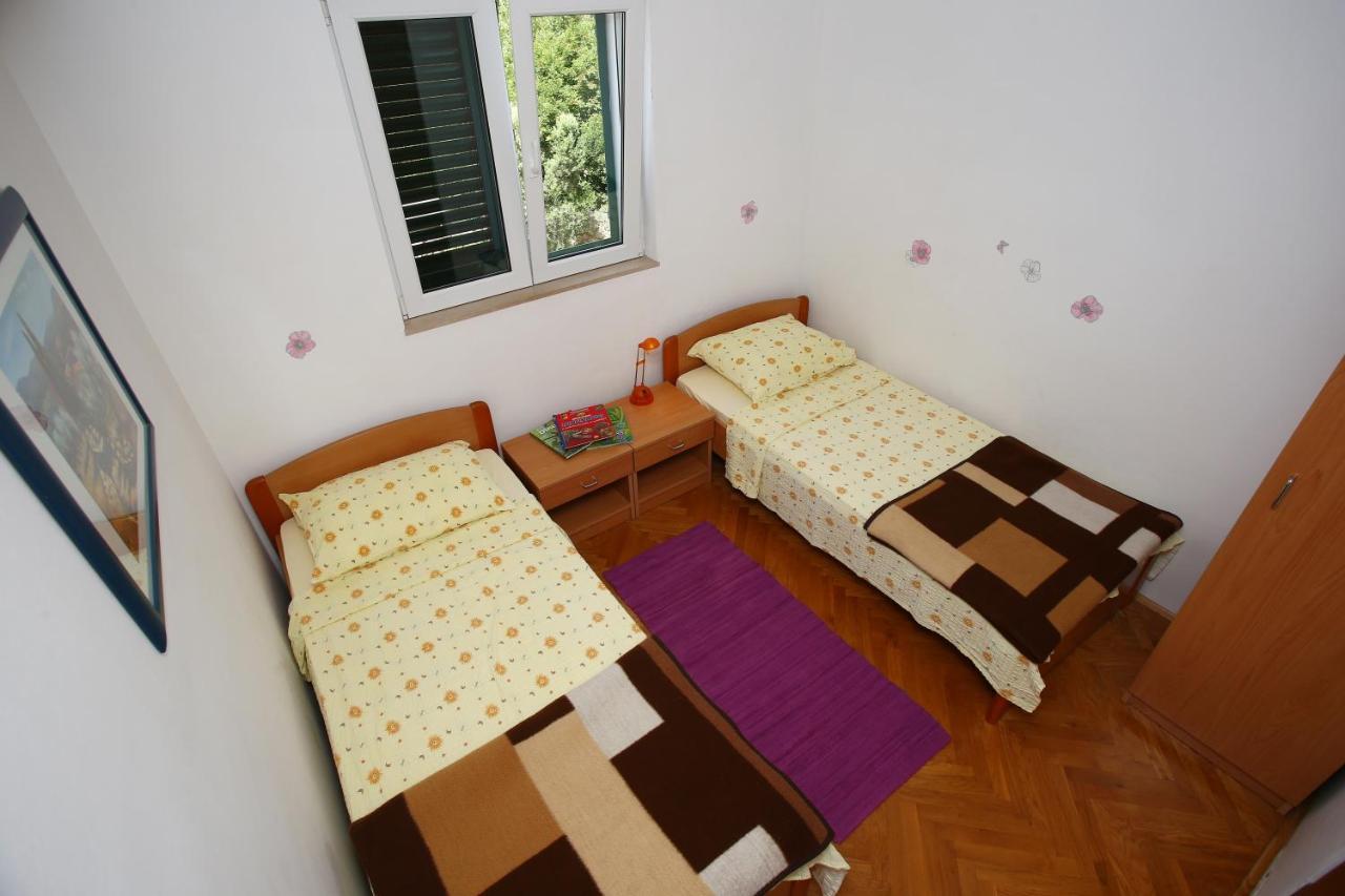 Apartments Vila Ana 셀리네 외부 사진