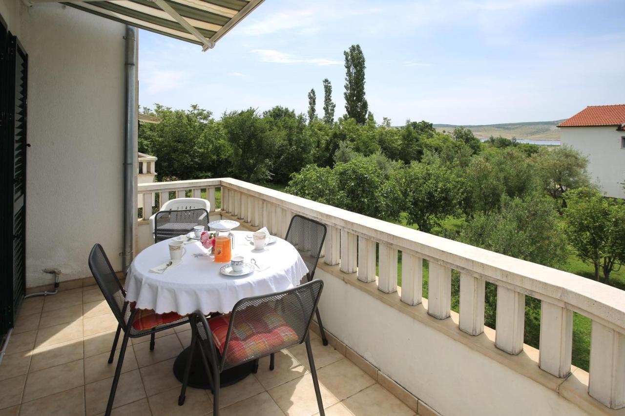 Apartments Vila Ana 셀리네 외부 사진