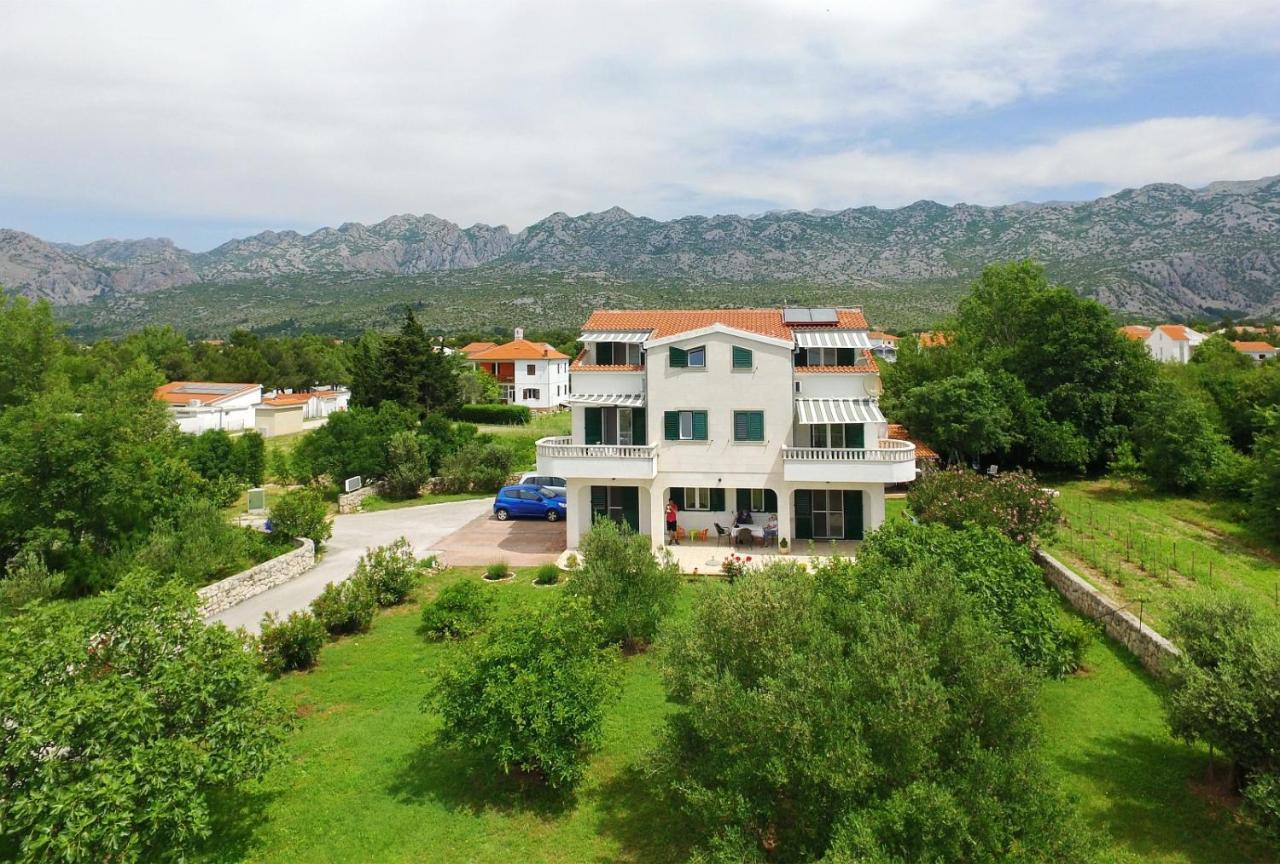 Apartments Vila Ana 셀리네 외부 사진
